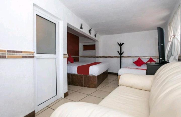 Hotel Real Cortes Mineral del Monte Exterior foto